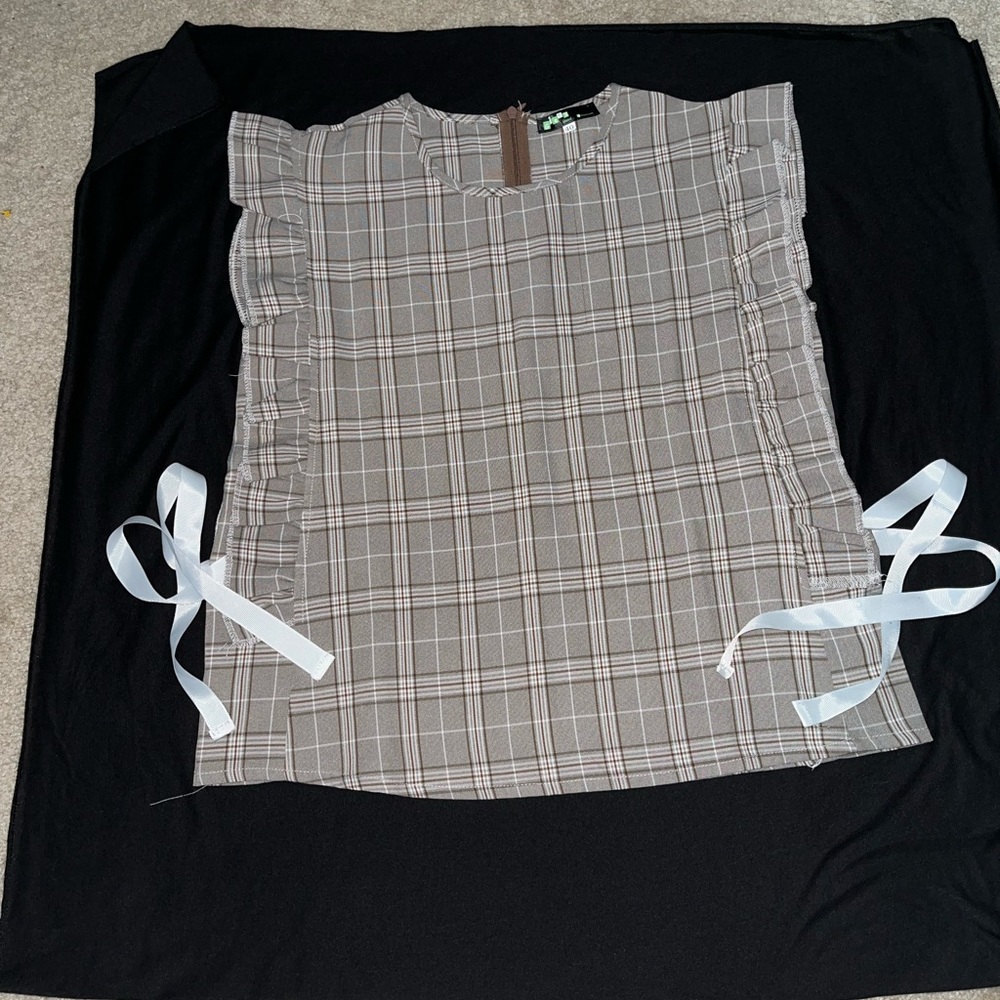 Unique shirt style